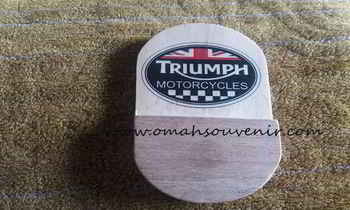 souvenir tempelan kulkas magnet kayu